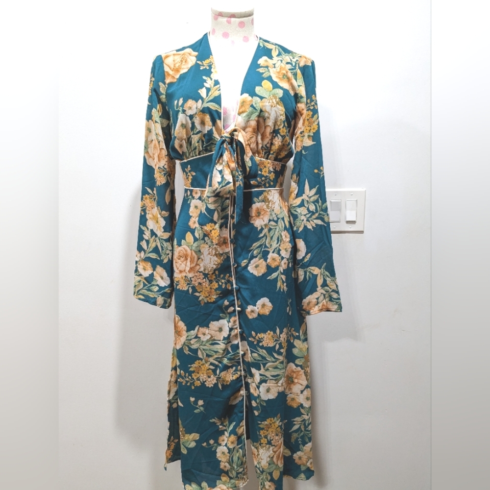 June and Hudson floral dress Size Small